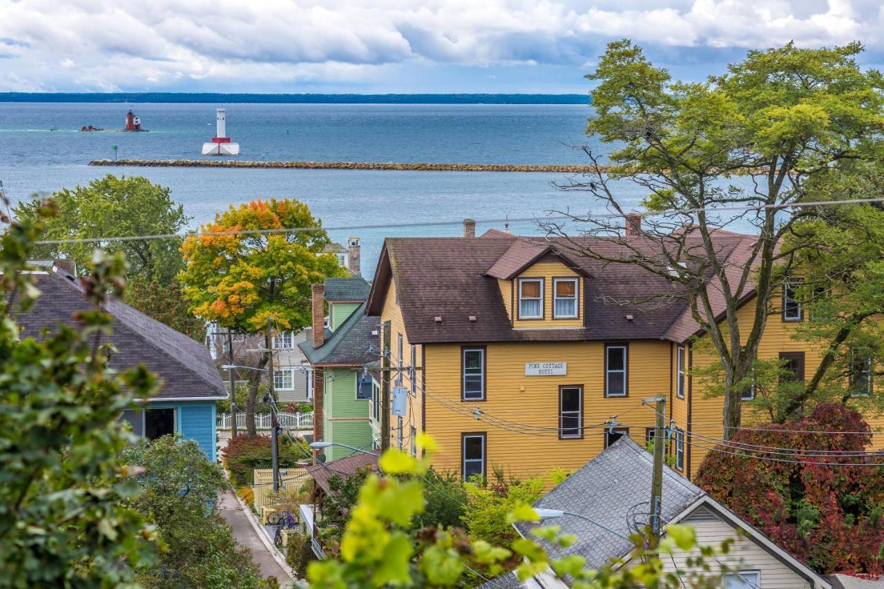 Pine Cottage Bed&Breakfast Mackinac Island Exteriör bild