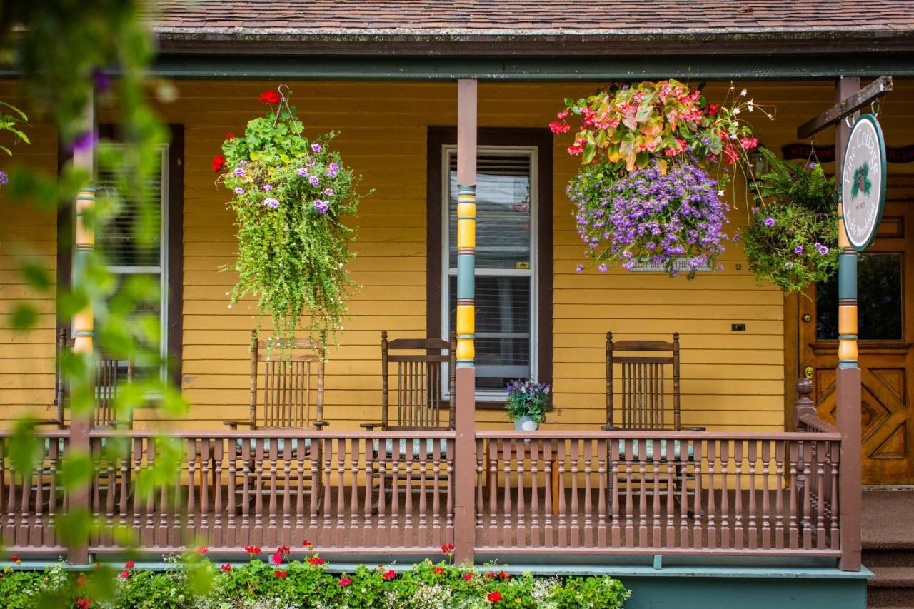 Pine Cottage Bed&Breakfast Mackinac Island Exteriör bild